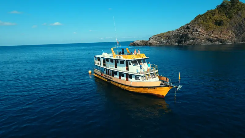 Similan y Phuket